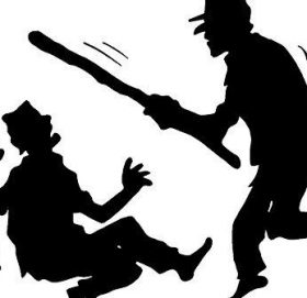 लकडाउन उल्लंघन गरेका युवक कुट्ने सशस्त्रको जागिर गयो