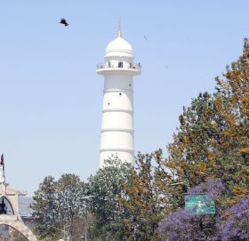 ६ वर्षपछि ठडियो पुनर्निर्मित धरहरा, प्रधानमन्त्री ओलीद्वारा उद्घाटन