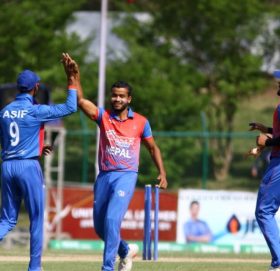 नेपालले दियो नेदरल्याण्ड्सलाई २३९ रनको लक्ष्य