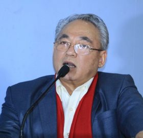 नेपाली राजनीतिमा छिटै नयाँ ध्रुवीकरण हुने : उपाध्यक्ष बादल