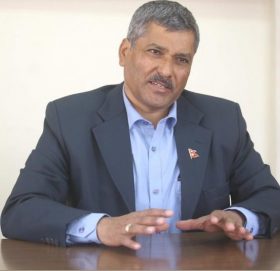 बैंकिङ प्रणाली भित्र तरलतामा सुधार : गभर्नर अधिकारी