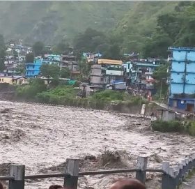 दार्चुलामा बाढीपहिरोमा ५ जनाको ज्यान गयो, ४जना बेपत्ता