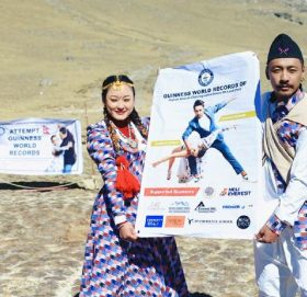विश्वकै उच्च स्थानमा नृत्य गर्दै तमू र शेर्पाले राखे कीर्तिमान
