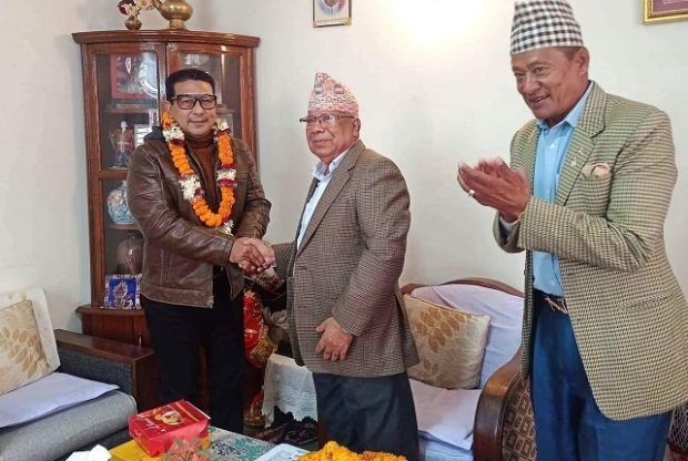 मनाङे नेकपा एकीकृत समाजवादीमा प्रवेश