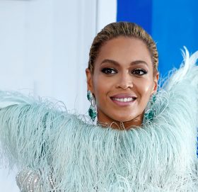 भोलि हुने ग्रामी अवार्डमा विश्वको आँखा बियोन्सेतर्फ