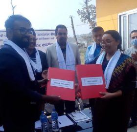 चौधरी फाउण्डेसन र चिसापानी अस्पतालबीच अस्पतालको सेवा स्तरोन्नतीएवंविस्तार गर्न समझदारीपत्रमा हस्ताक्षर