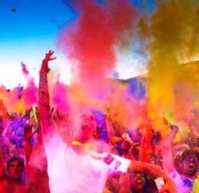 रंगहरुको पर्व होली आज काठमाडौं उपत्यकासहित पहाडी जिल्लाहरुमा मनाइँदै