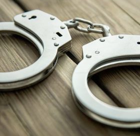 अल्जाइमरग्रस्त महिलालाई जबरजस्तीकरणी गरेको आरोपमा किशोर पक्राउ