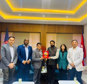 महासंघ अध्यक्ष ढकाल र दक्षिण अफ्रिकी राजदूतबीच भेटवार्ता