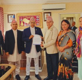 घरेलु तथा साना उद्योगहरूको प्रवर्द्धन र विकासका लागि सरकार प्रतिवद्ध : उद्योग, वाणिज्य तथा आपूर्तिमन्त्री सिन्हा