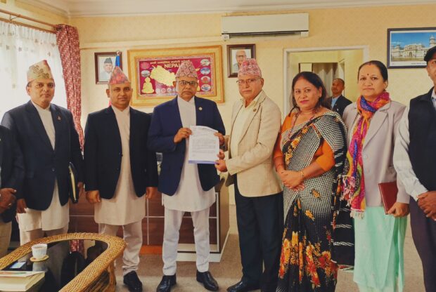 घरेलु तथा साना उद्योगहरूको प्रवर्द्धन र विकासका लागि सरकार प्रतिवद्ध : उद्योग, वाणिज्य तथा आपूर्तिमन्त्री सिन्हा